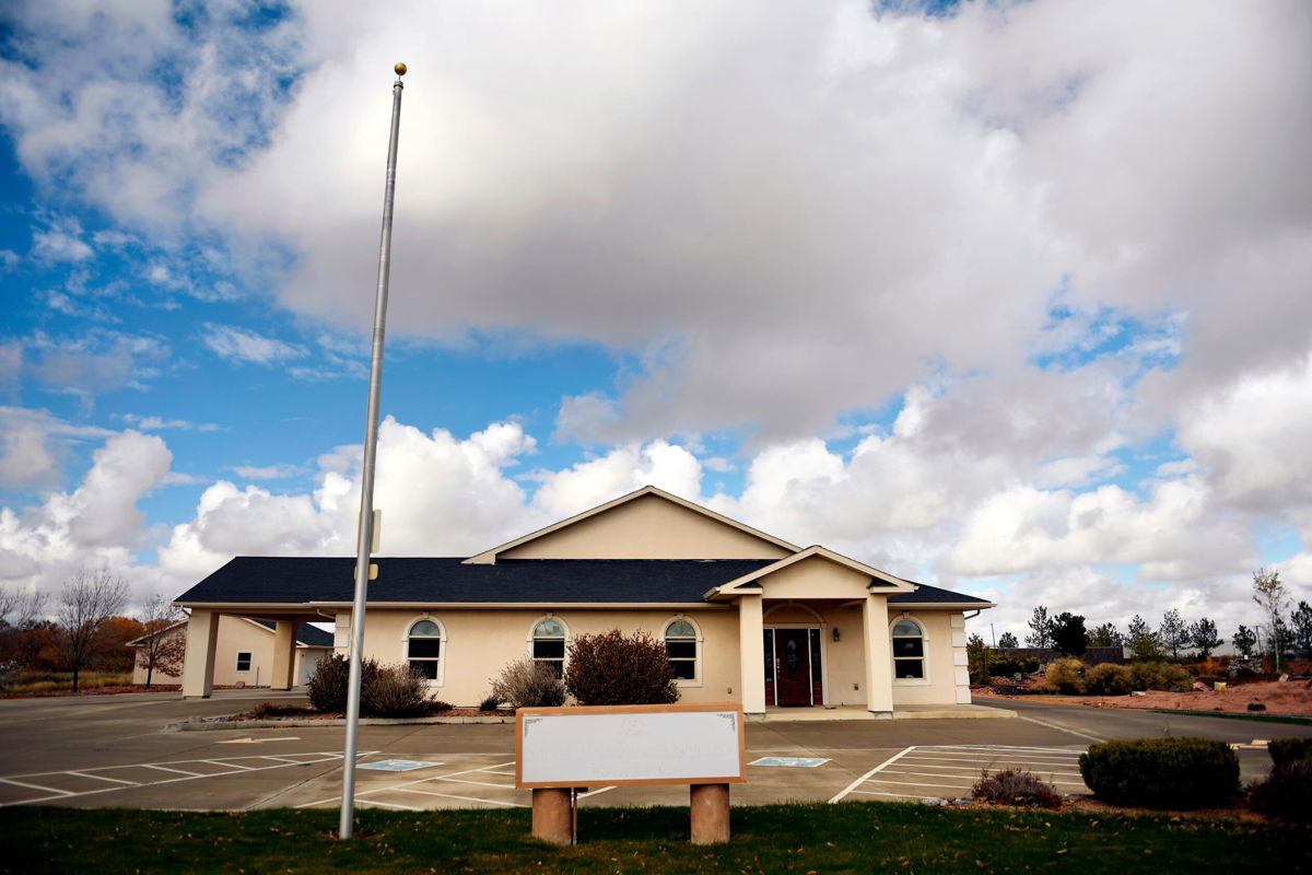 <i>Joe Amon/Denver Post/Denver Post/iGetty Images</i><br/>Megan Hess and Shirley Koch who ran the Sunset Mesa Funeral Directors & Donor Services in Montrose