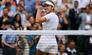 Simona Halep said she's playing her best tennis since winning Wimbledon in 2019 as she reached the semifinals at SW19 with a 6-2 6-4 victory against Amanda Anisimova.
