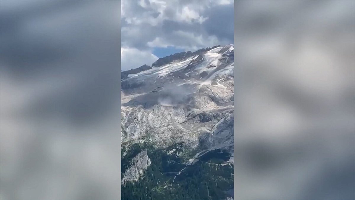 <i>Provincia Autonoma di Trento</i><br/>At least six people were killed and another eight injured following an avalanche of ice in the Italian Alps