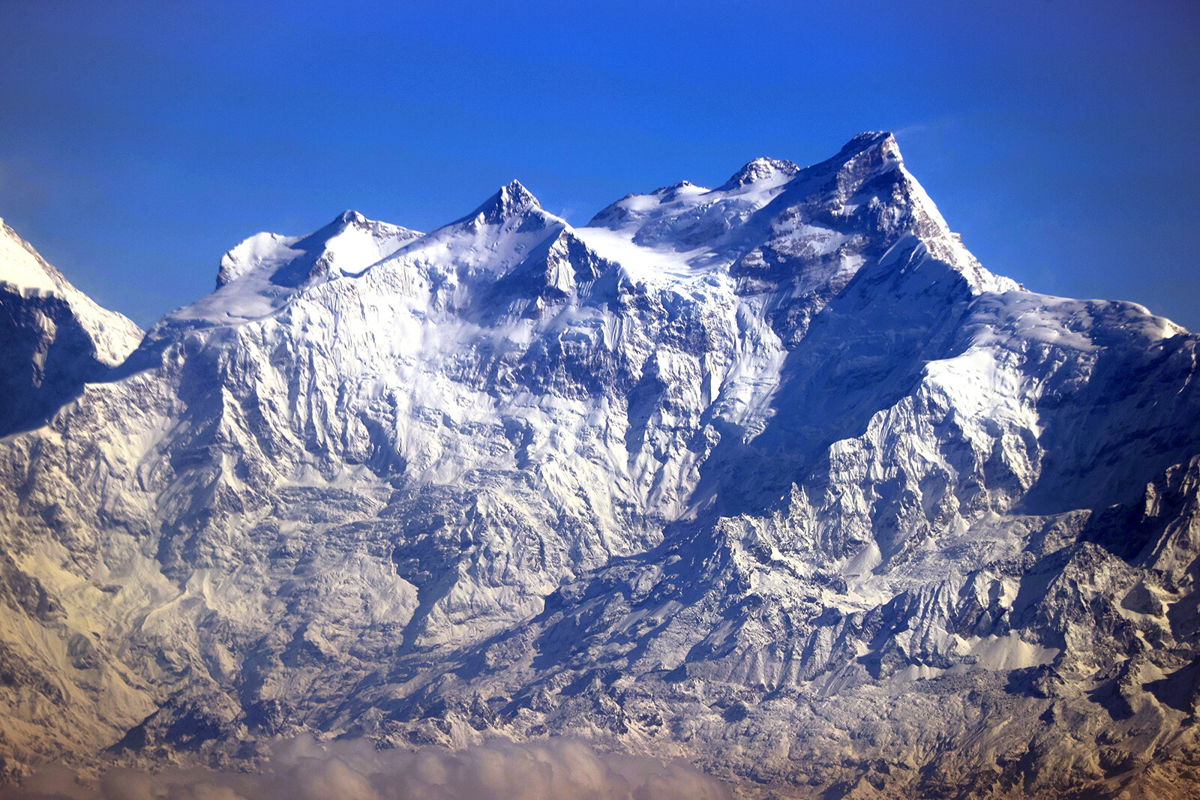 <i>Ozkan Bilgin/Anadolu Agency/Getty Images</i><br/>An aerial view of snow-capped Himalayan peaks in Nepal on April 19