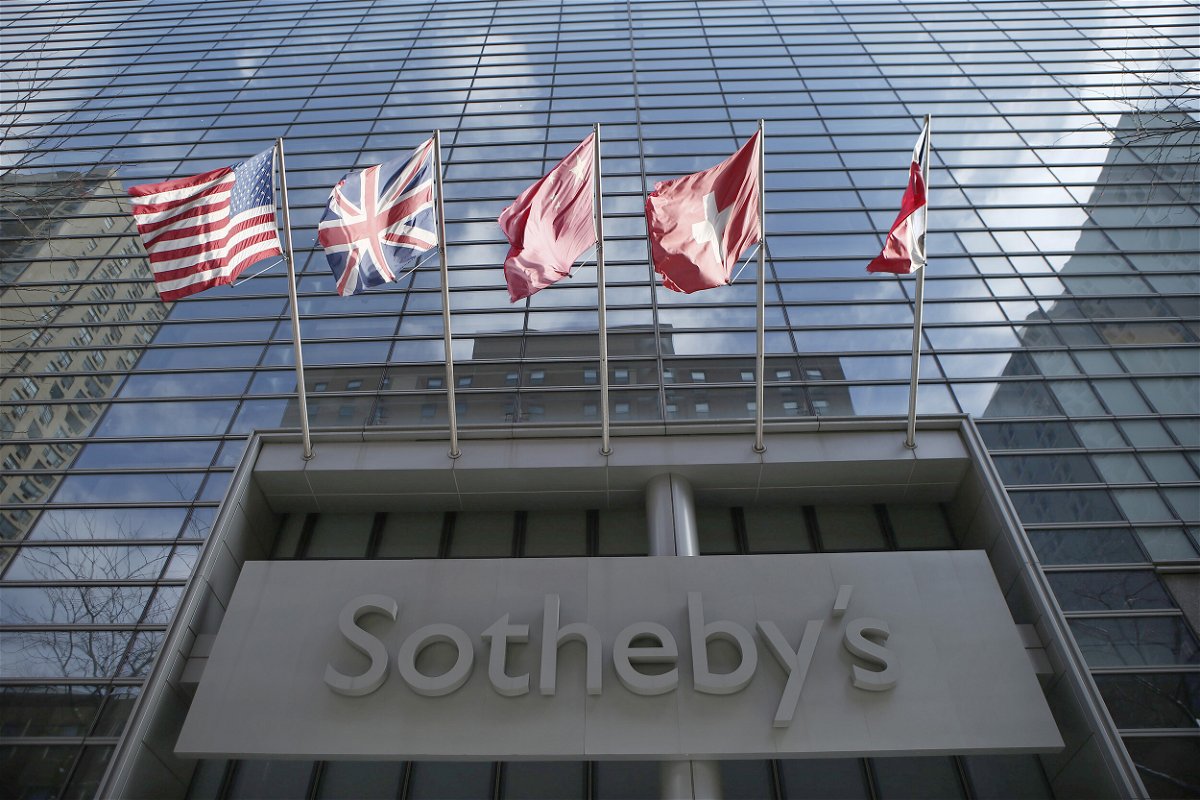 <i>Eduardo Munoz/Reuters</i><br/>Be careful what you sign — and read the fine print. That's just one of the lessons from a convoluted lawsuit involving Sotheby's and 45 yellow diamonds.
