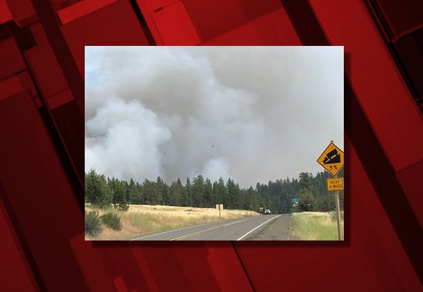 Smoke billows from Beech Creek Fire on Malheur National Forest
