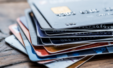 Here's how credit card debt varies by state in 2022