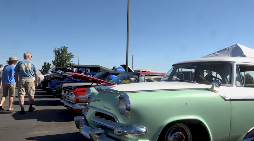 Last day of Flashback Cruz classic car show brings out hundreds of car lovers