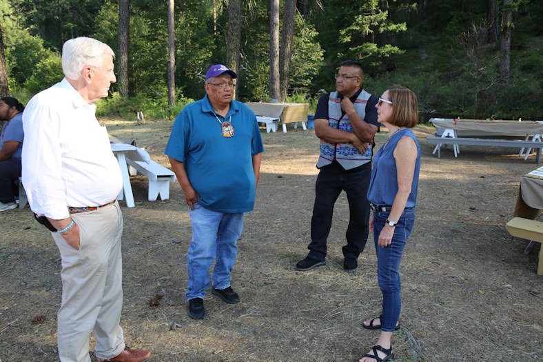 Gov. Kate Brown meets with Warm Springs tribal leaders during visit to reservation