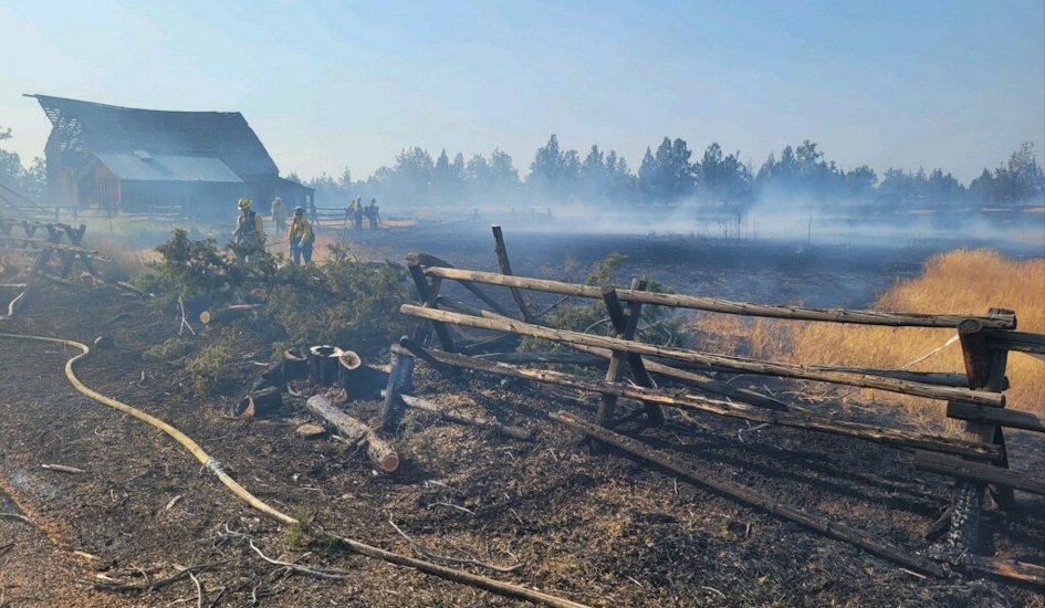 Wildfire west of Redmond stopped at 10 acres after area evacuations, call-up of 3 task forces