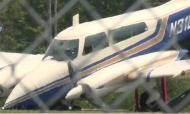 The pilot of the Cessna 310 plane knew there was an issue with the landing gear.