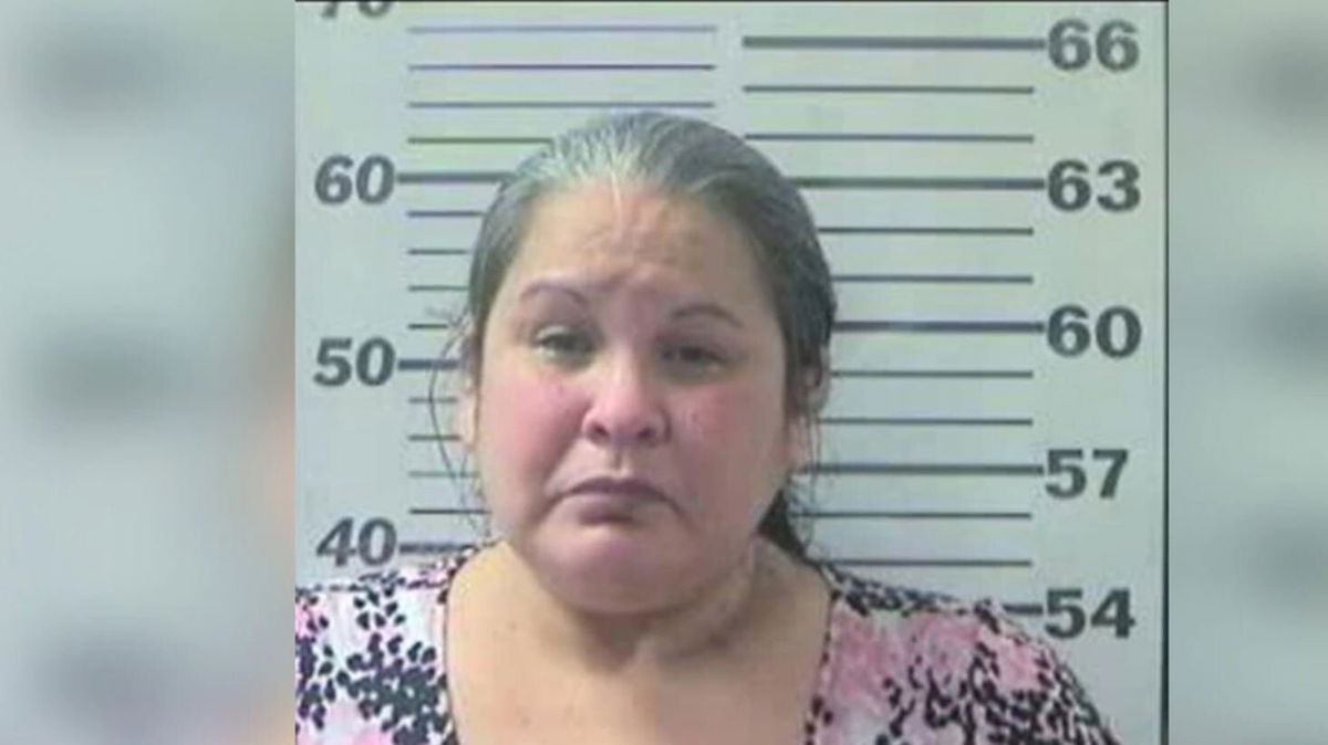 <i>WALA</i><br/>Loretta Easter is jailed after police say she shot her husband during an argument.