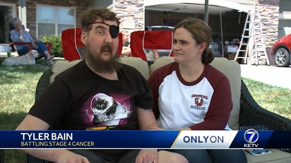 <i>KETV</i><br/>Tyler Bain (L) is battling brain cancer.