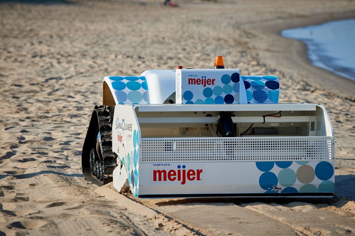 <i>Meijer/WNEM</i><br/>Meijer is helping clean up Midwestern beaches and waterways with innovative technology.
