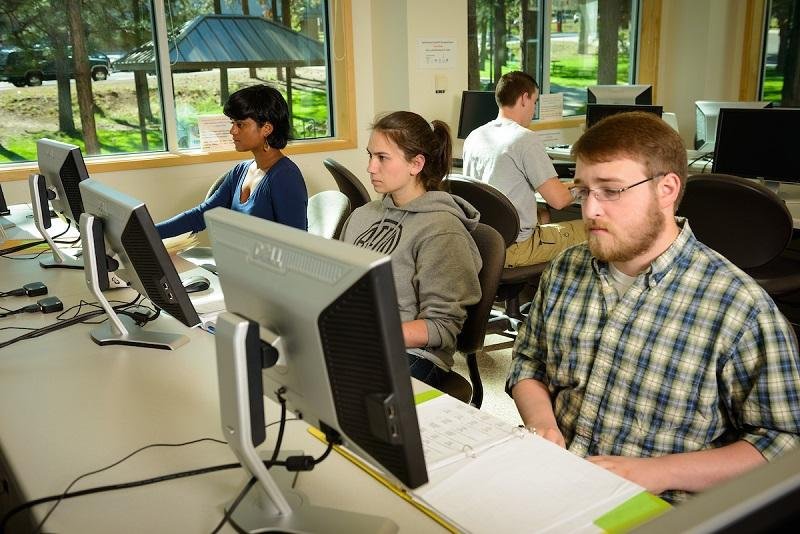 COCC receives 0K tech-sector grant to recruit, fund underserved students