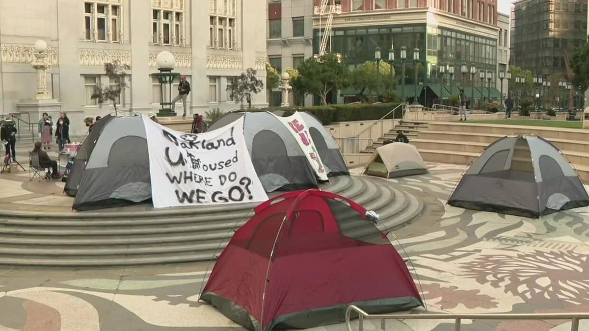 Advocates for homeless forced to leave encampment erect tents at city ...