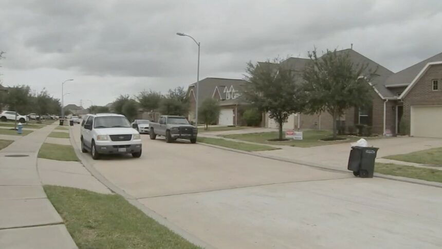 <i>KTRK</i><br/>Sheriff's deputies recently visited Fort Bend County Precinct 3 Constable Nabil Shike's home for the second time in the past six months. Although no charges were filed
