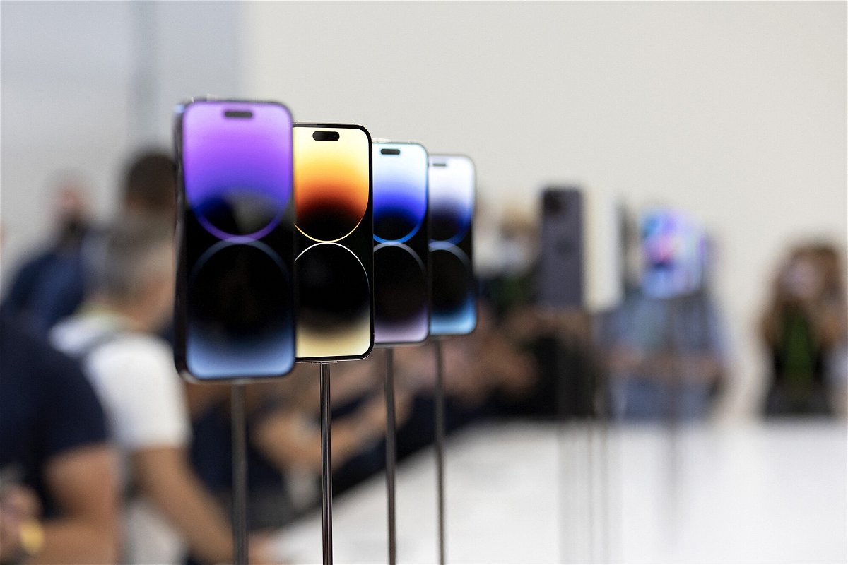 <i>Brittany Hosea-Small/AFP/Getty Images</i><br/>Apple's industrial design chief is leaving the company. The new iPhone 14 and 14 Plus is here displayed during a launch event in Cupertino