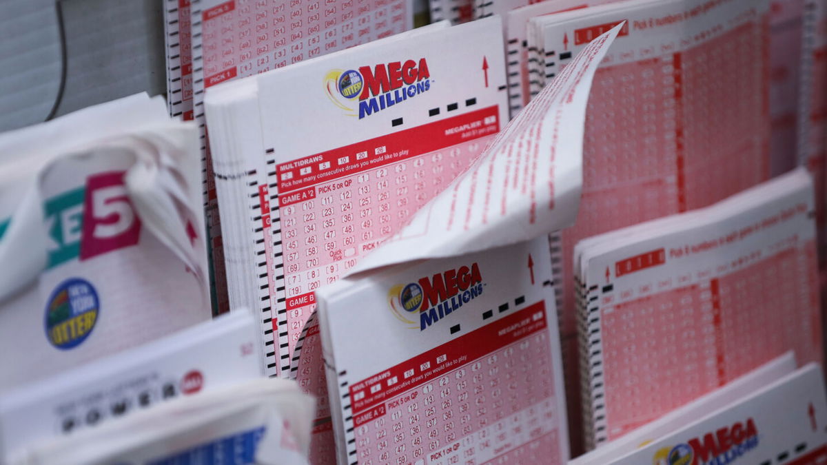 <i>Drew Angerer/Getty Images</i><br/>One of two winning Mega Millions lottery tickets was sold in an area hard hit by Hurricane Ian.