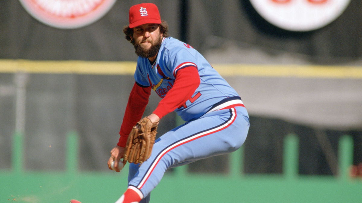 <i>David Durochik via AP</i><br/>St. Louis Cardinals Bruce Sutter in action during a game from his 1982 season.