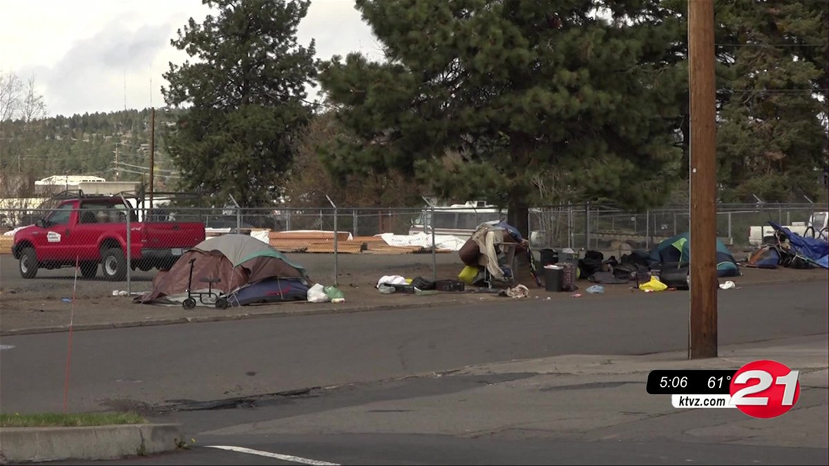 City of Bend plans another homeless camp cleanup on 2nd Street, cites safety and right-of-way issues