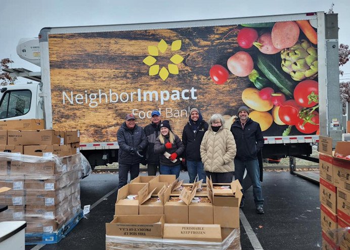NeighborImpact provides Thanksgiving meal staples for C. Oregonians in need
