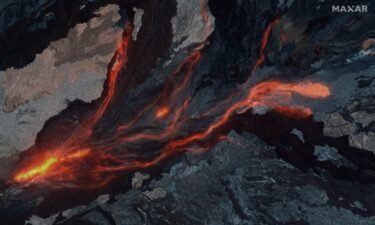 Maxar satellite images of Mauna Loa volcano eruption.