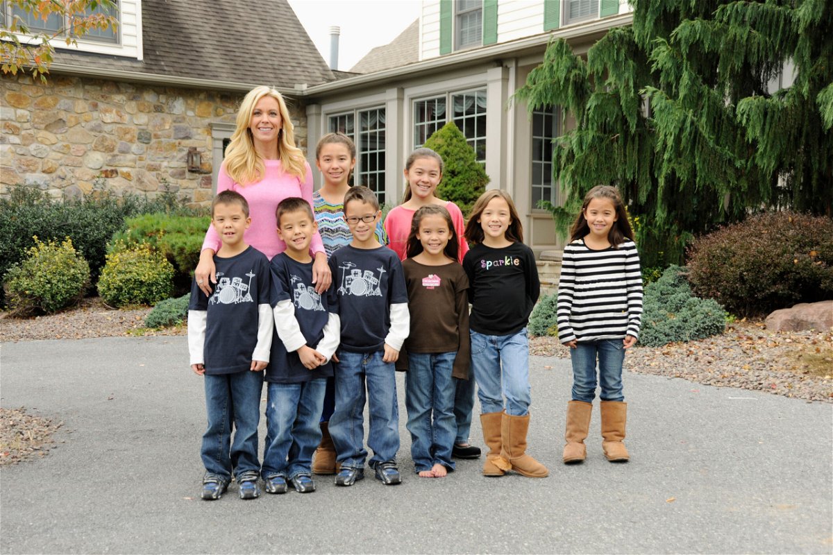 <i>Donna Svennevik/Disney General Entertainment Content/Getty Images</i><br/>Kate Gosselin and her children in 2012.