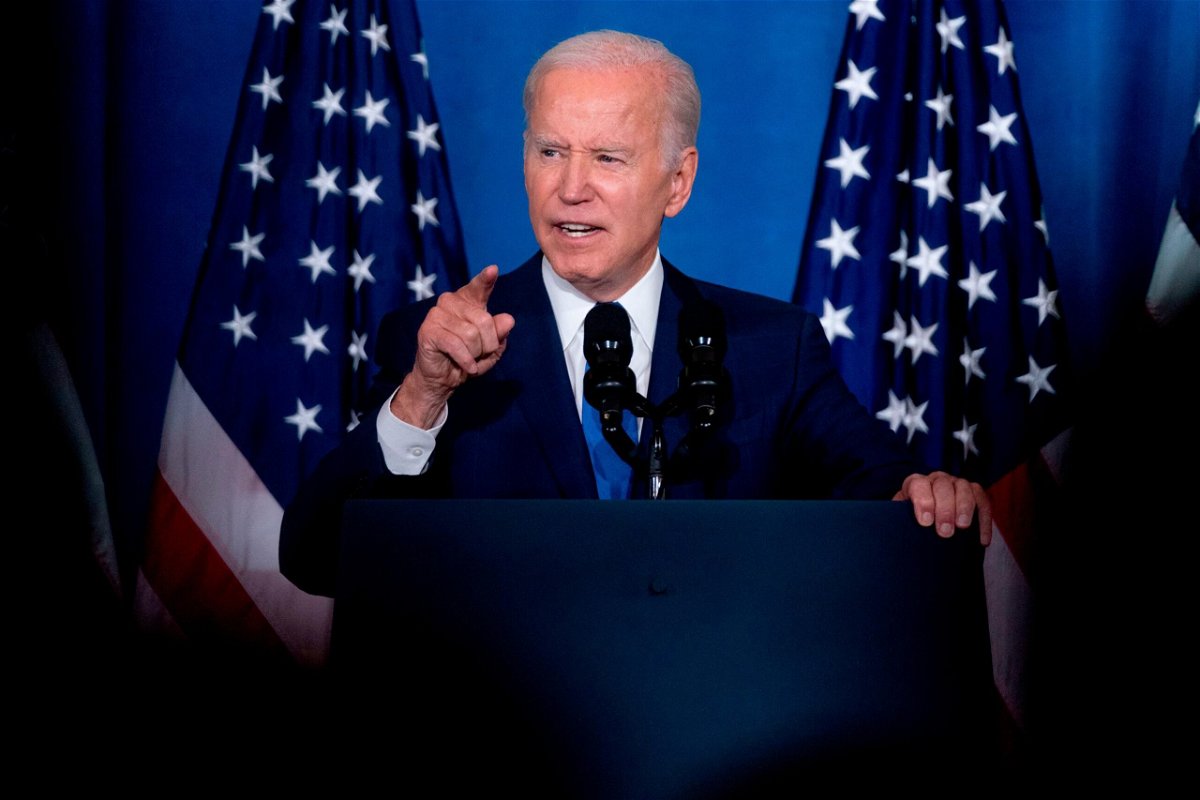 <i>Andrew Harnik/AP</i><br/>President Joe Biden speaks about threats to democracy on November 2