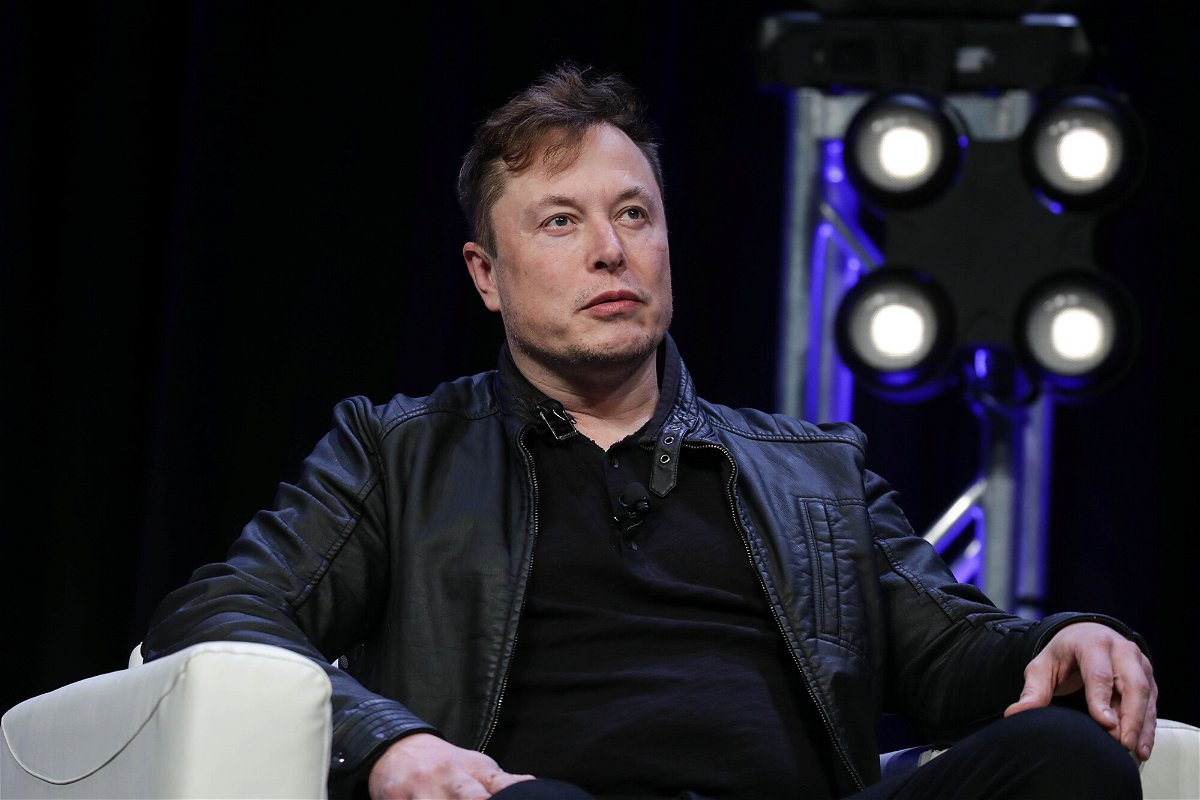 <i>Yasin Ozturk/Anadolu Agency/Getty Images</i><br/>Hate speech has dramatically surged on Twitter following the Elon Musk takeover