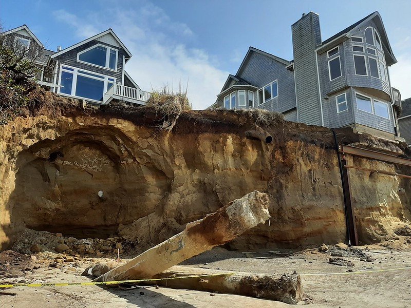 Coastal erosion at Gleneden Beach in Lincoln County