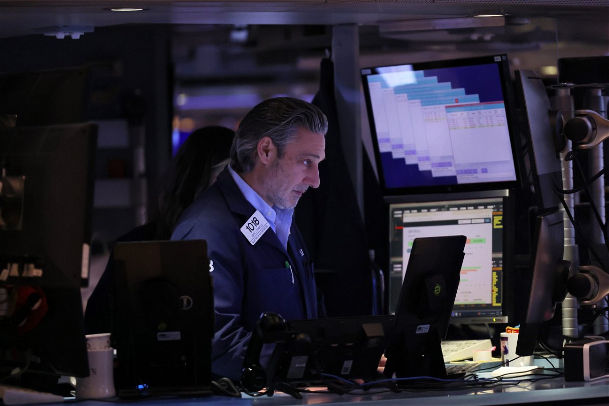 <i>Michael M. Santiago/Getty Images</i><br/>The tech sector has been beaten down and interest rates are higher. Traders work on the floor of the New York Stock Exchange on January 09