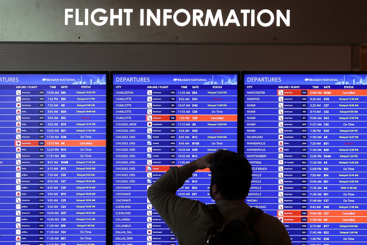 <i>Alex Wong/Getty Images</i><br/>If airlines are to avoid repeats of recent service problems
