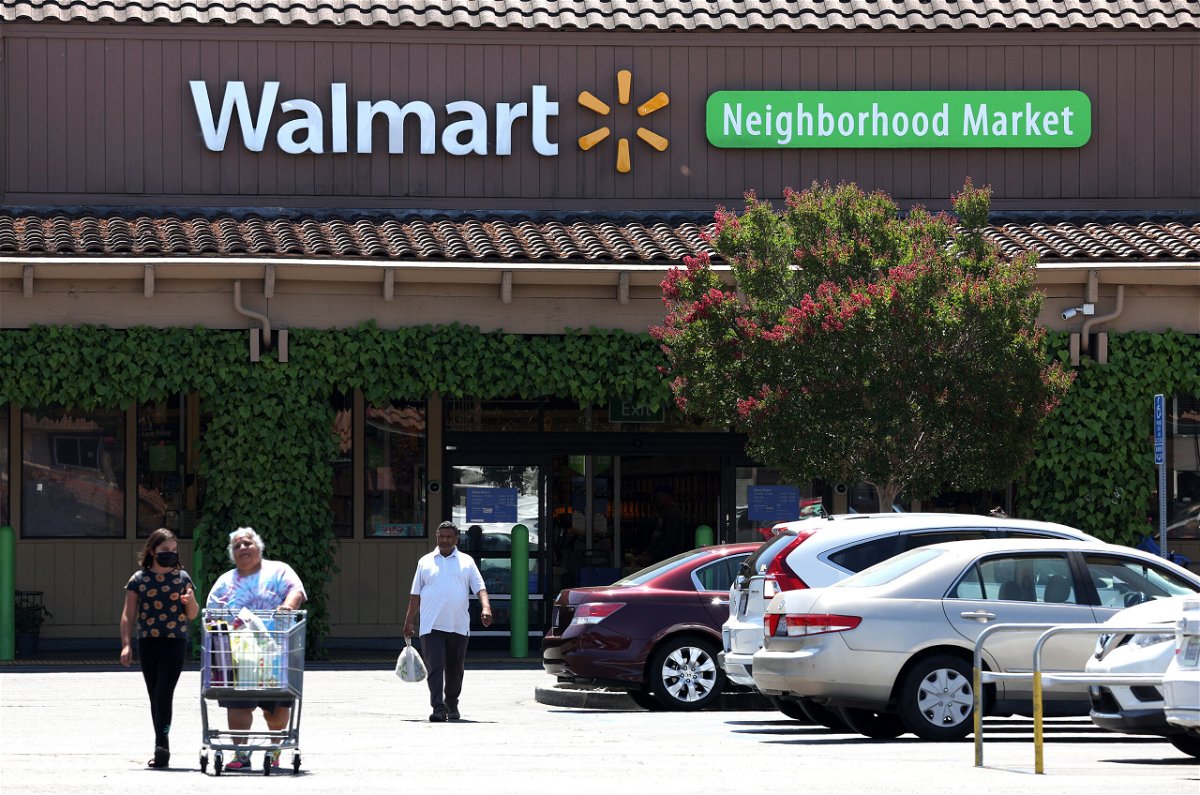 <i>Justin Sullivan/Getty Images</i><br/>Walmart is raising its base pay from $12 to $14 an hour