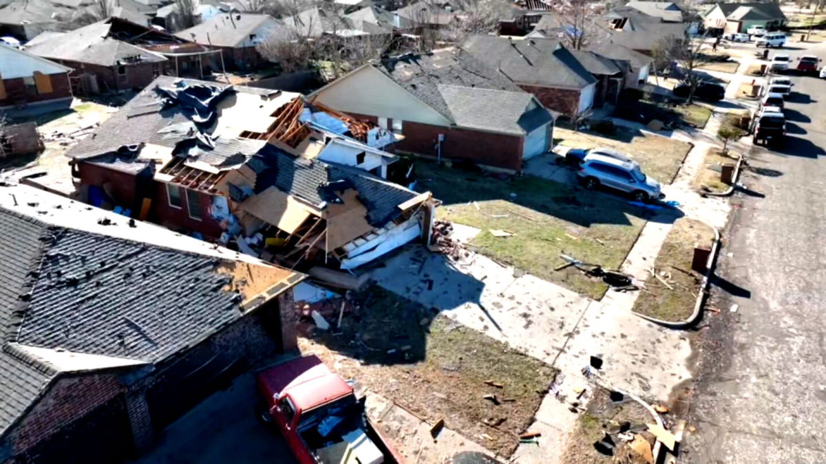 <i>CNN</i><br/>Aerial image of the damage from the storms that hit Norman