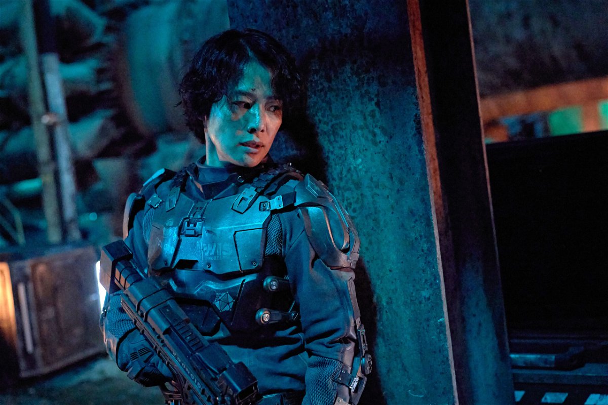 <i>Netflix</i><br/>Kim-Hyun joo as the android warrior in 