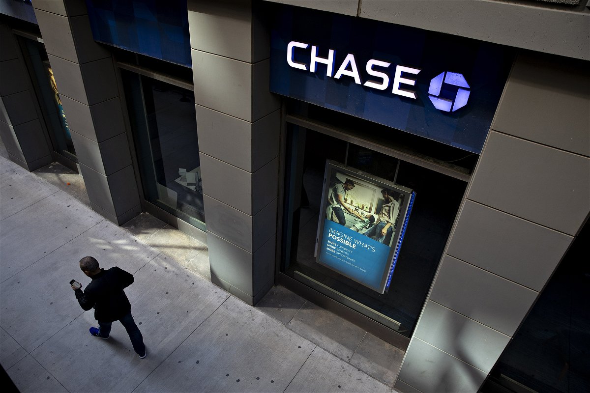 <i>Daniel Acker/Bloomberg/Getty Images</i><br/>JPMorgan Chase restricts use of ChatGPT among its employees. Pictured is a JPMorgan Chase bank branch in Chicago in 2019.