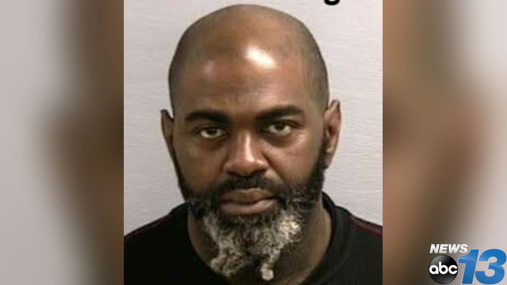 <i>Mecklenburg County Sheriff's Office/WLOS</i><br/>Mecklenburg County Sheriff Garry McFadden says suspect Jaylan Davis was 