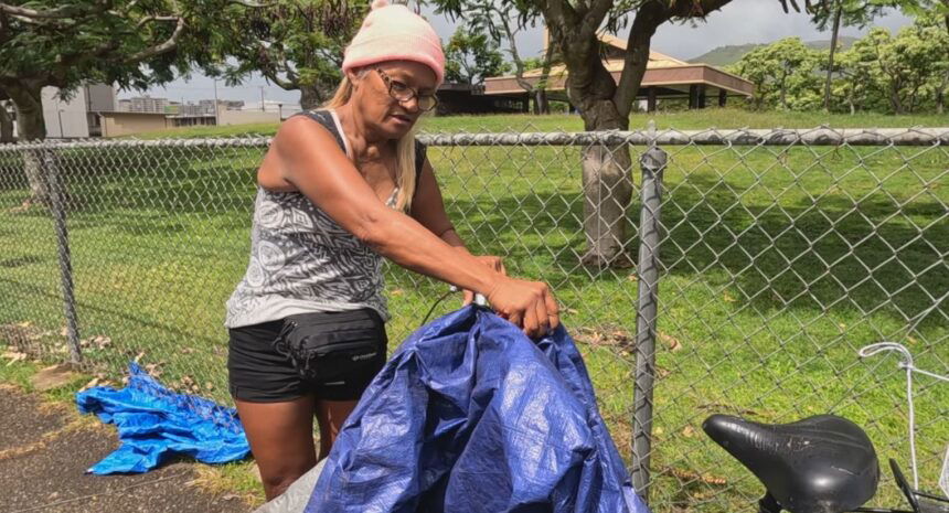 Hawaii Plans To Relocate Homeless Back To The Mainland With Their   Hawaiihomeless 300 860x465 