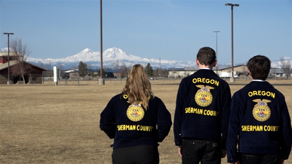 Not just 'plows and cows': Young Oregon leaders gather in Redmond