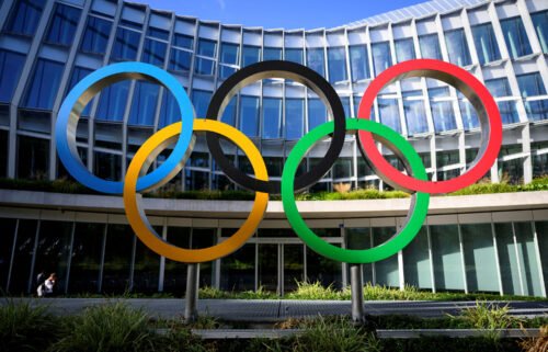 More than 300 fencers have written to the International Olympic Committe regarding Russian and Belarusian athletes.