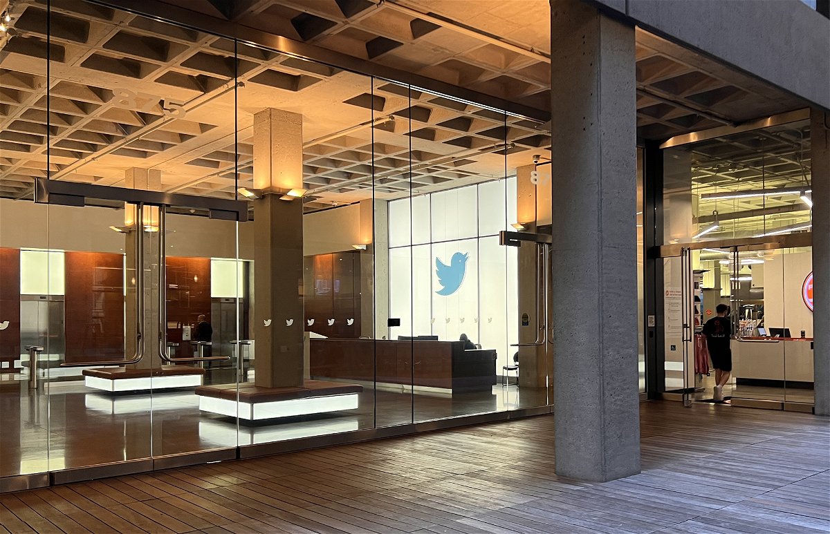 <i>Tayfun Coskun/Anadolu Agency/Getty Images</i><br/>A view of Twitter's headquarters in San Francisco