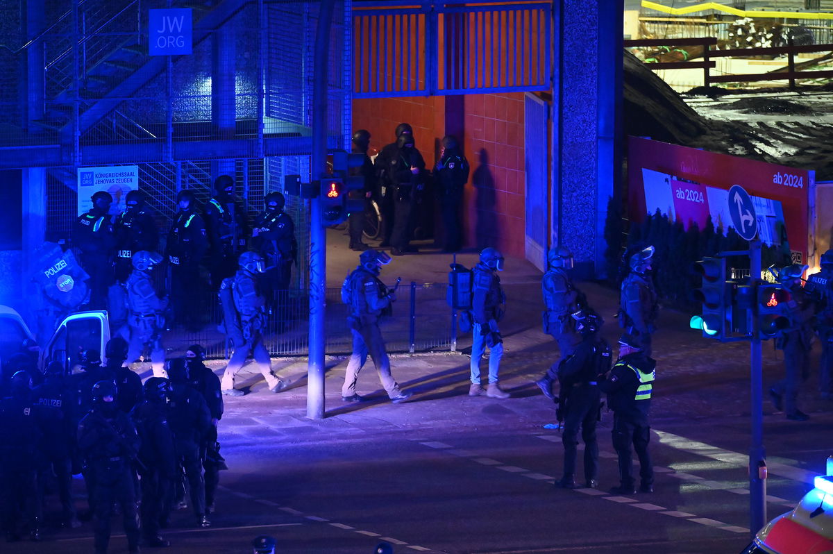 <i>Jonas Walzberg/picture alliance/Getty Images</i><br/>Police officers in special equipment on duty in Hamburg.