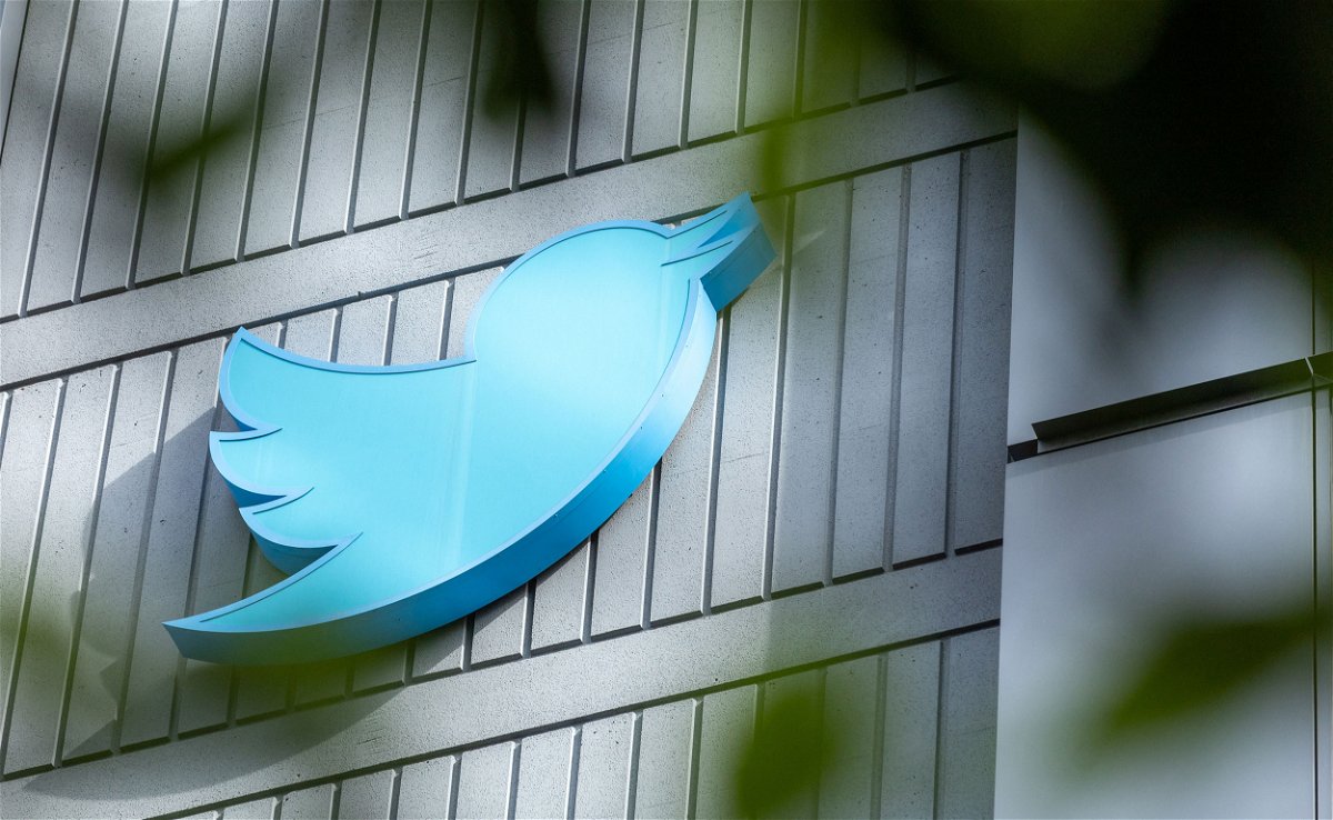 <i>Constanza Hevia/AFP/Getty Images</i><br/>Twitter is hit by another outage on Monday. The Twitter logo is pictured in 2022 outside the Twitter headquarters in San Francisco.