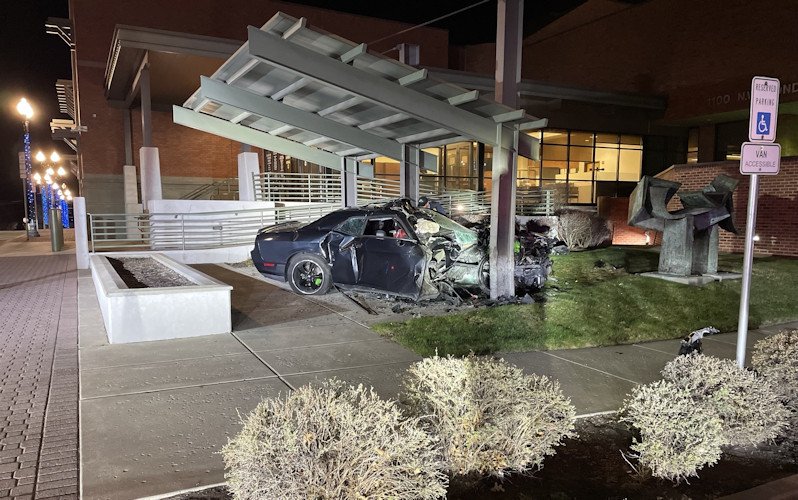 Driver went airborne early Monday before crashing into steel pergola outside Deschutes County Courthouse, police say
