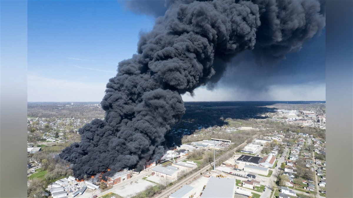 <i>Kevin Shook/Global Media Enterprise</i><br/>A large fire burns at a recycling facility in Richmond