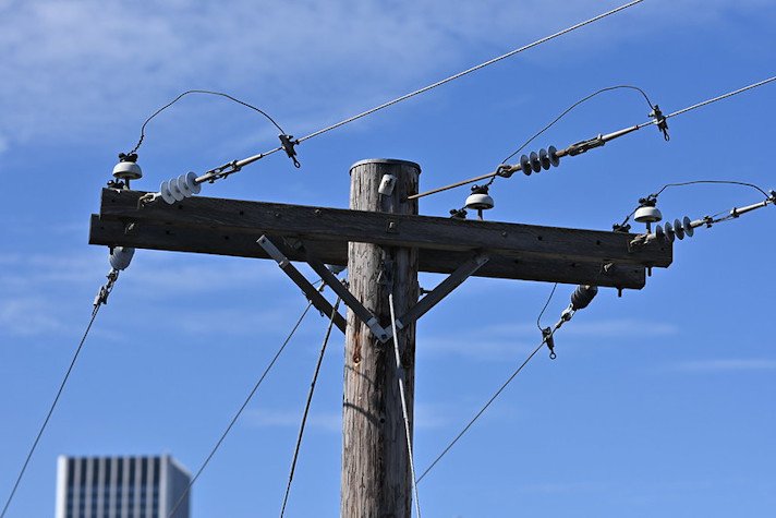 Electricity distribution pole in Portland