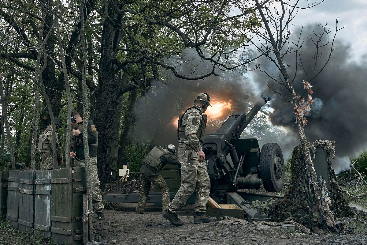 <i>Libkos/AP</i><br/>Ukrainian soldiers fire a cannon near Bakhmut