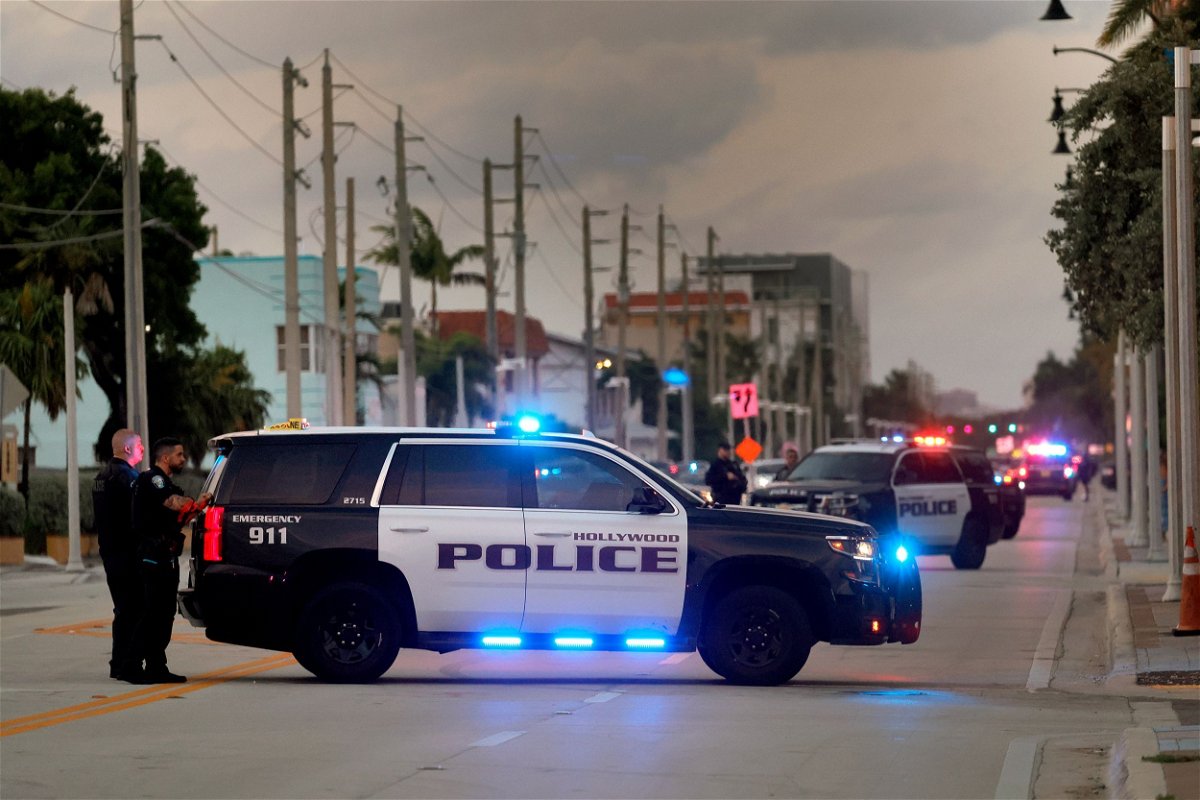 <i>Mike Stocker/AP</i><br/>Police investigate a shooting near Hollywood Beach on May 29 in Hollywood