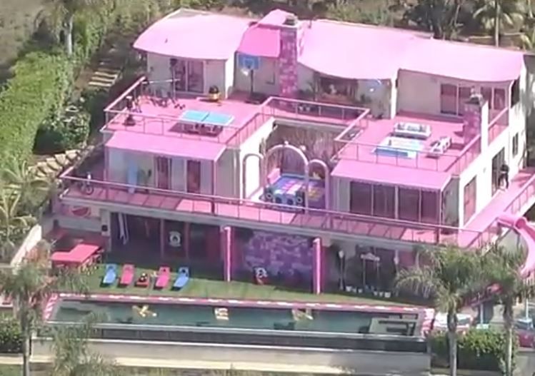 Pretty in Pink: Barbie's dreamhouse comes to life in Malibu - KTVZ