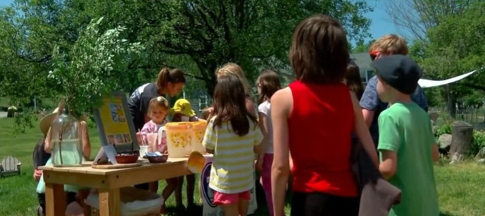 <i></i><br/>A lemonade stand is the classic summer job for a little kid. A group of youngsters in Westford are using their shop to raise money for Boston Children's Hospital.
