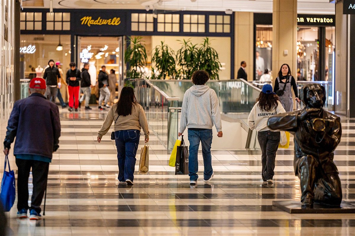 <i>David Paul Morris/Bloomberg/Getty Images</i><br/>Shoppers are pictured here inside the Westfield San Francisco Centre shopping mall in San Francisco