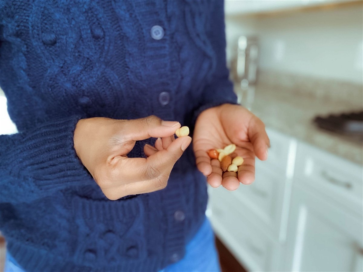 <i>Grace Cary/Moment RF/Getty Images</i><br/>People of color and those in lower income brackets seem to be disproportionately affected by food allergies