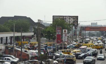 Drivers have been lining up at gas stations in Nigeria after the country's new leader abruptly scrapped a controversial fuel subsidy.